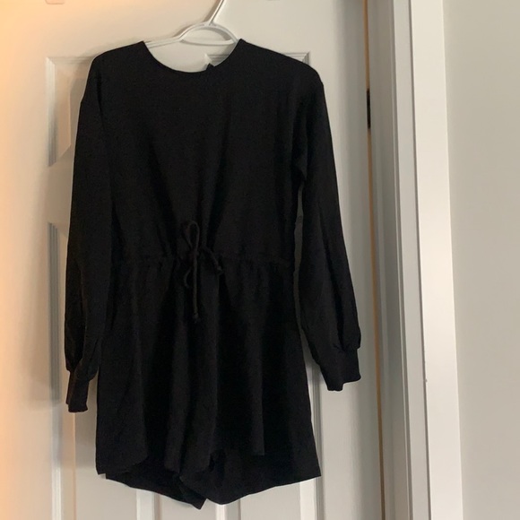 H&M long sleeve romper - Picture 1 of 5